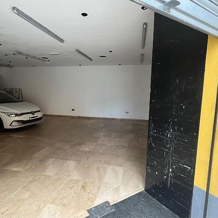 Hostal Tarres Anglés Exteriör bild