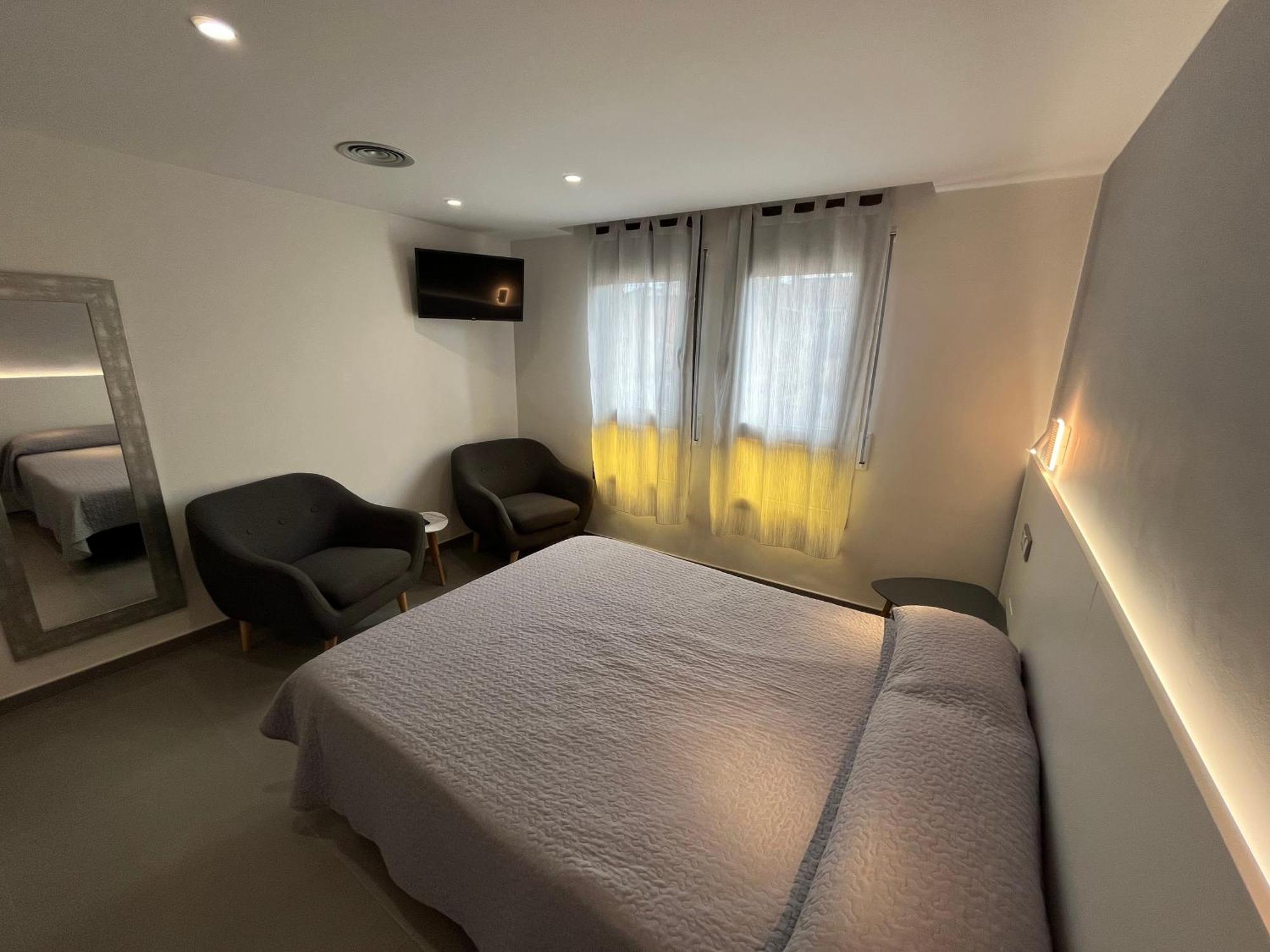 Hostal Tarres Anglés Rum bild