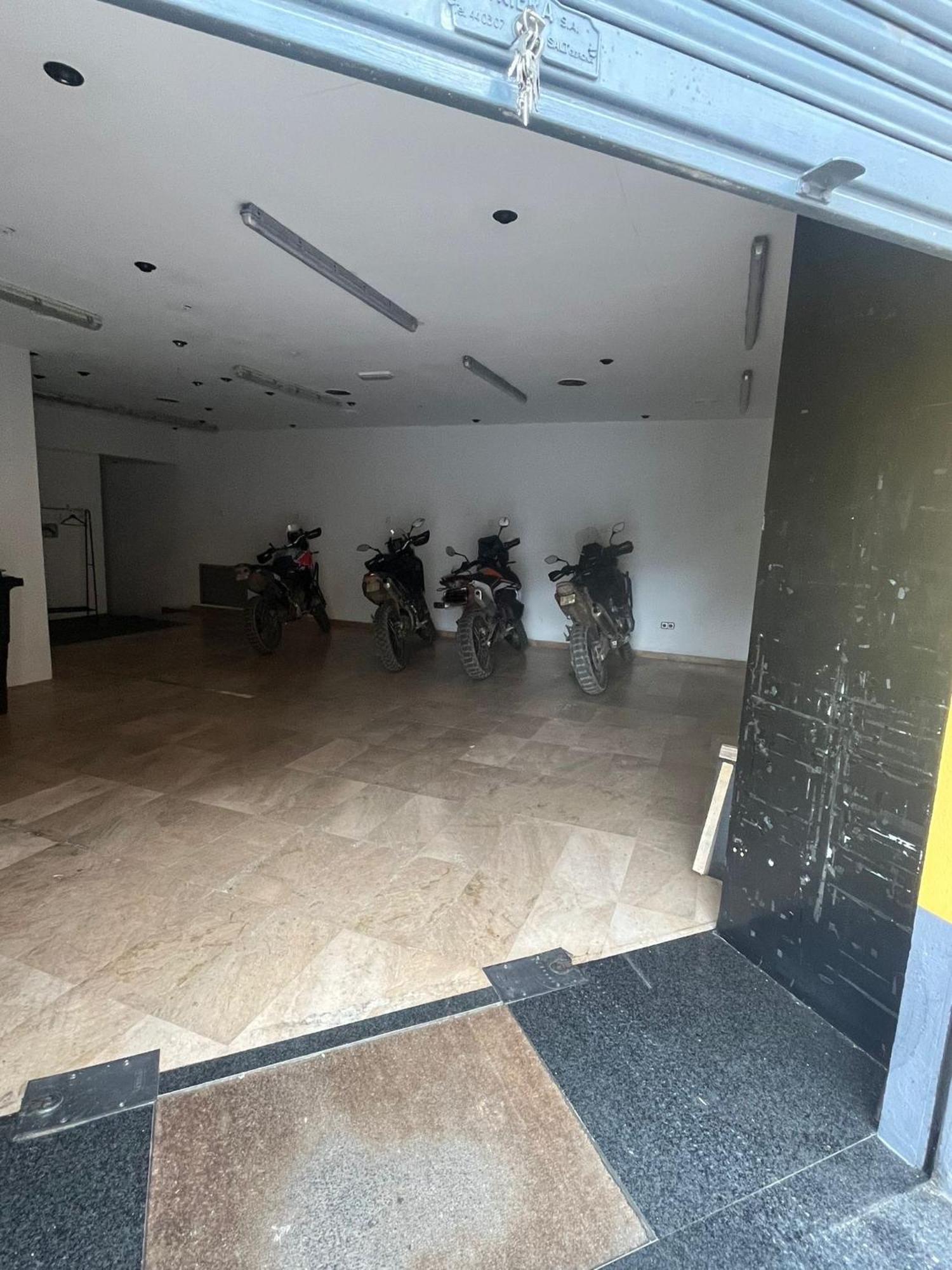 Hostal Tarres Anglés Exteriör bild